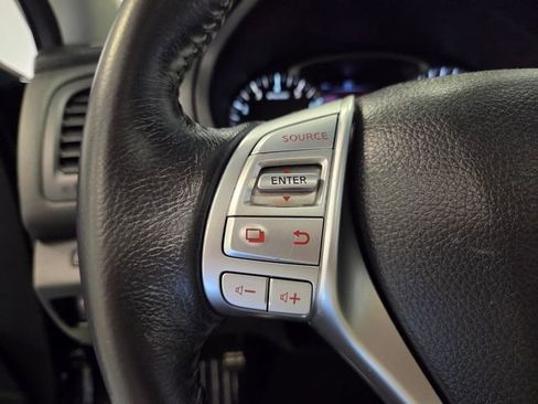 Used 2016 Nissan Altima 2.5 SV w/ Convenience Package FWD image 23