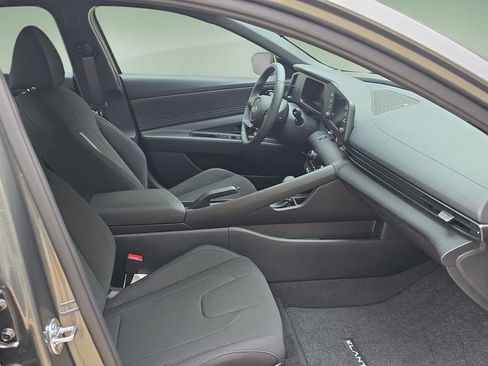 New 2026 Hyundai Elantra Sport FWD image 7