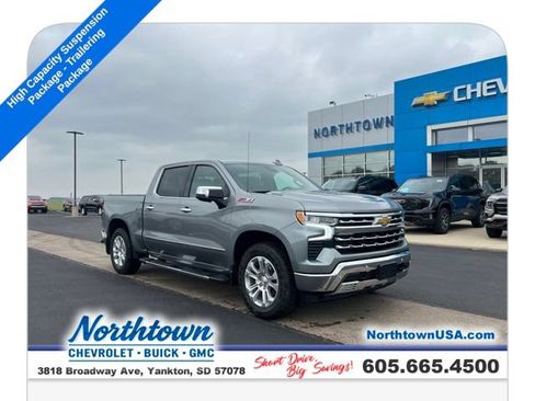 Used 2023 Chevrolet Silverado 1500 LTZ w/ Technology Package AWD/4WD image 5