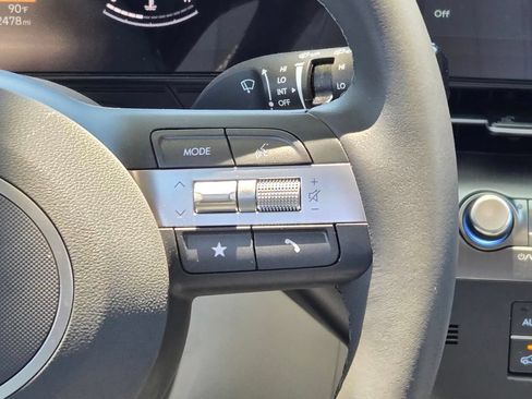 Used 2026 Hyundai Kona SEL Sport FWD image 16