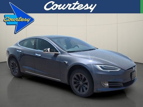Used 2020 Tesla Model S AWD image 1
