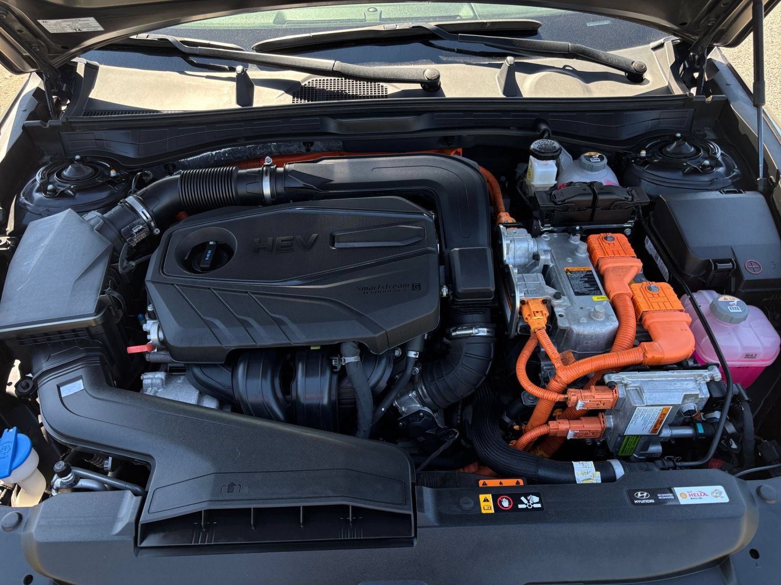 Used 2025 Hyundai Sonata SEL FWD image 28
