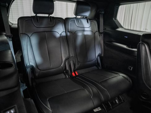 Used 2021 Jeep Grand Cherokee L Overland w/ Advanced Protech Group III AWD/4WD image 44