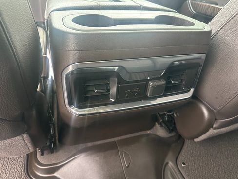 Used 2022 GMC Sierra 2500 Denali w/ Denali Black Diamond Edition image 29