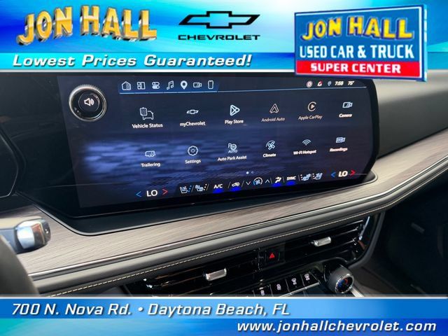 Used 2026 Chevrolet Suburban Premier w/ Sun And Tow Package AWD/4WD image 26
