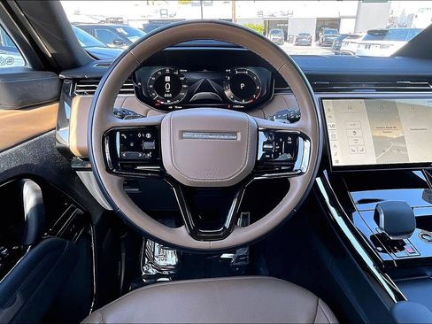 Certified 2024 Land Rover Range Rover Sport Dynamic SE AWD/4WD image 5