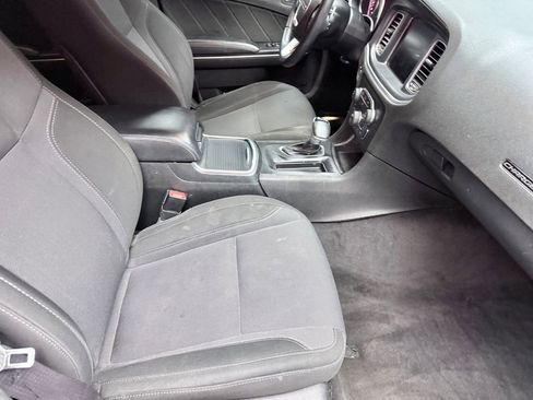 Used 2016 Dodge Charger R/T w/ Navigation & Travel Group image 12