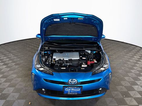 Used 2021 Toyota Prius LE AWD/4WD image 21