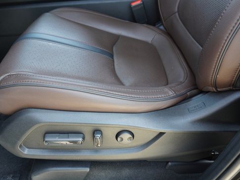 Used 2023 Honda Pilot Elite image 25