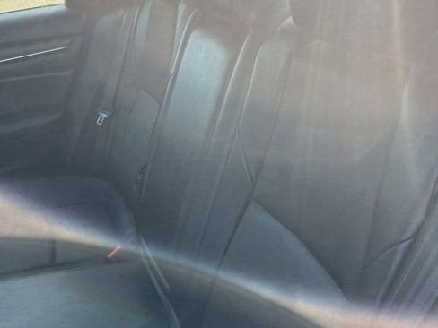 Used 2019 Honda Accord Sport image 9