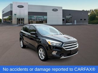 Used 2017 Ford Escape SE FWD video 2