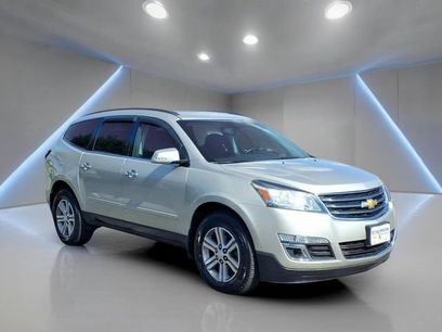 Used 2017 Chevrolet Traverse LT