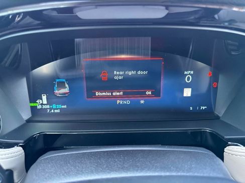 New 2025 Lincoln Corsair Grand Touring image 27