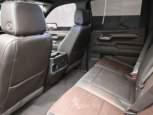 Used 2024 GMC Sierra 1500 Denali w/ Denali Reserve Package image 18
