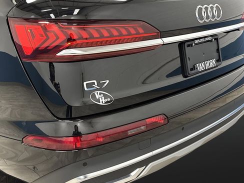 Used 2023 Audi Q7 3.0T Premium Plus w/ Premium Plus Package image 36