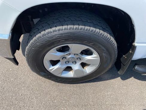 Used 2024 RAM 1500 Big Horn AWD/4WD image 12