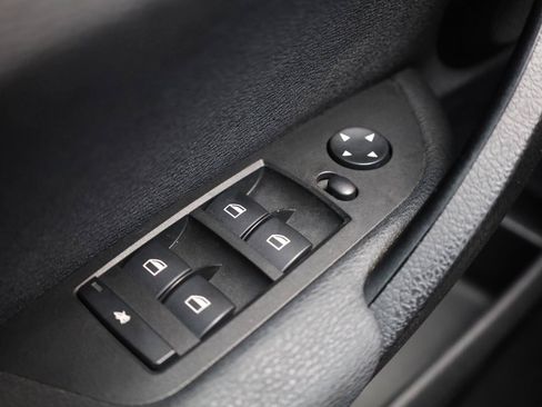Used 2013 BMW X1 sDrive28i RWD image 35