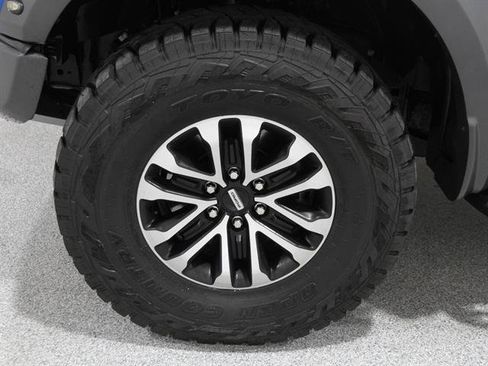 Used 2020 Ford F150 Raptor w/ Equipment Group 802A Luxury image 26