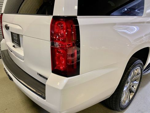 Used 2017 Chevrolet Suburban Premier image 17