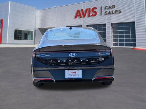 Used 2025 Hyundai Sonata SEL FWD image 7