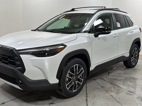 New 2026 Toyota Corolla Cross XLE image 1