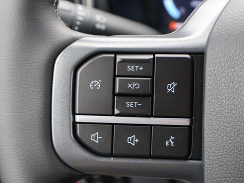 New 2026 Ford F350 Lariat w/ Black Appearance Package AWD/4WD image 8
