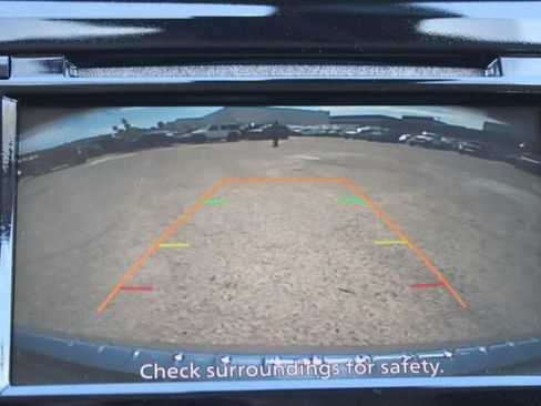 Used 2021 Nissan Rogue Sport SV image 24