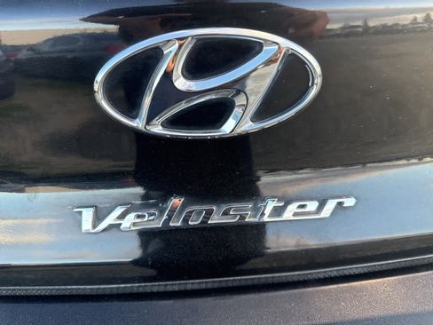Used 2019 Hyundai Veloster Turbo R-Spec image 10