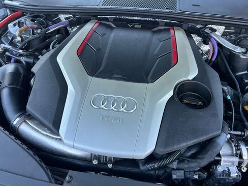 Used 2020 Audi S6 Premium Plus w/ S Sport Package image 40