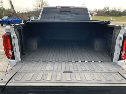 Used 2019 GMC Sierra 1500 SLT w/ SLT Premium Plus Package image 21