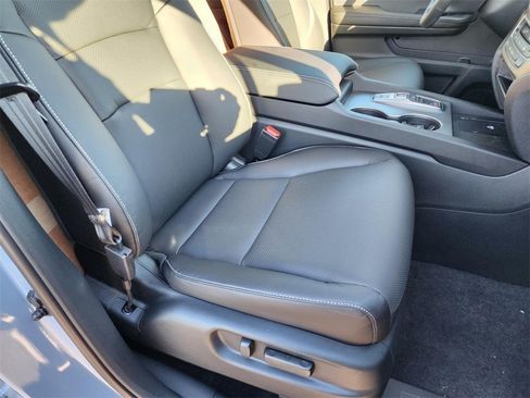 Certified 2025 Honda Ridgeline RTL image 19