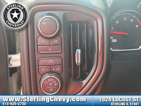 Used 2021 Chevrolet Silverado 2500 Custom w/ Custom Value Package AWD/4WD image 17