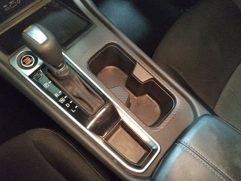 Used 2025 Nissan Sentra SV FWD image 26
