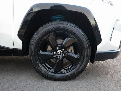 Used 2019 Toyota RAV4 XSE image 29