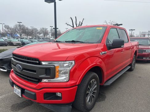 Used 2018 Ford F150 XLT image 3