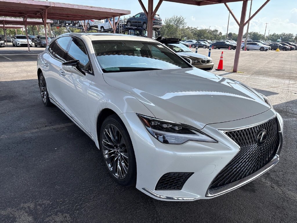 Used 2021 Lexus LS 500 w/ Interior Upgrade Package RWD image 3