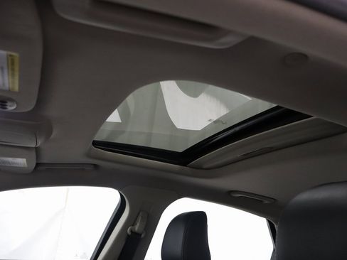 Used 2020 Ford Fusion Titanium image 23