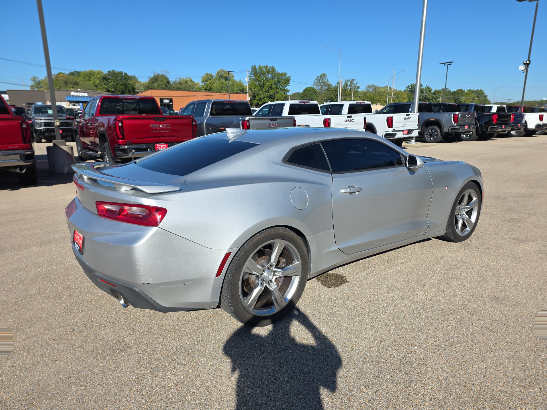 Used 2017 Chevrolet Camaro SS RWD image 8