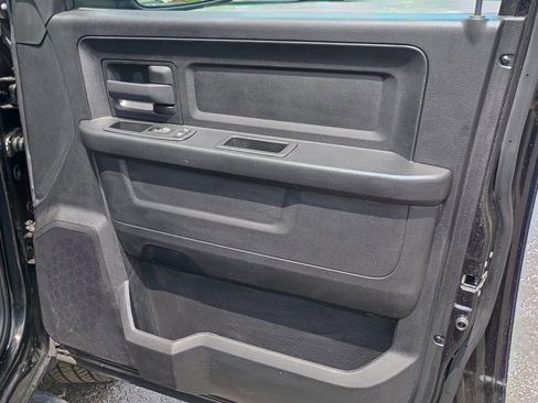 Used 2015 RAM 1500 Express AWD/4WD image 21