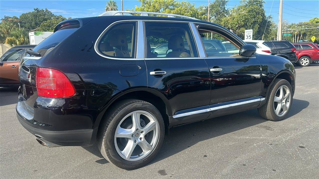 Used 2006 Porsche Cayenne AWD/4WD image 7