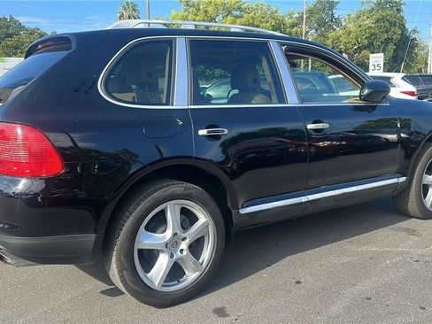 Used 2006 Porsche Cayenne AWD/4WD image 7
