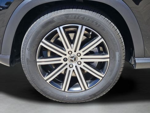 Certified 2026 Mercedes-Benz GLE 350 4MATIC image 32