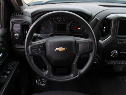 Used 2022 Chevrolet Silverado 1500 Custom image 26