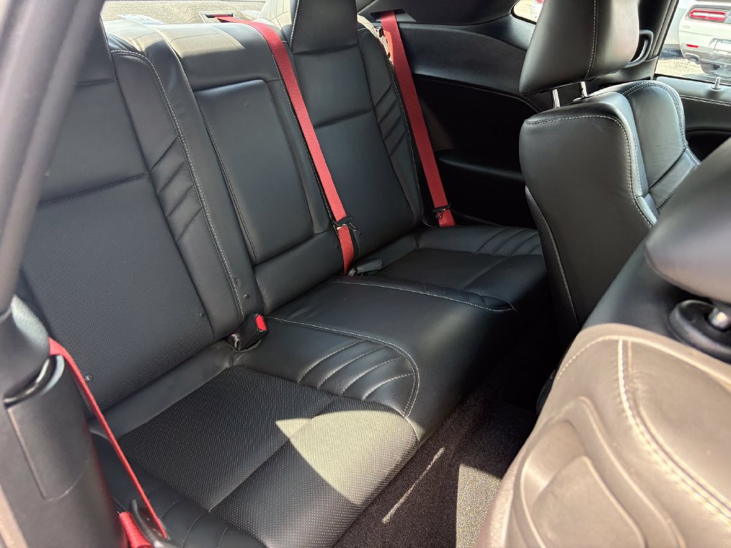 Used 2020 Dodge Challenger SRT Hellcat RWD image 12