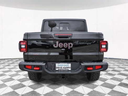 New 2025 Jeep Gladiator Rubicon w/ Convenience Group image 17