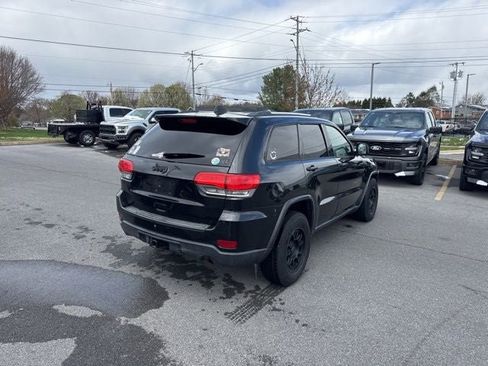 Used 2016 Jeep Grand Cherokee Laredo w/ Quick Order Package 23E image 7