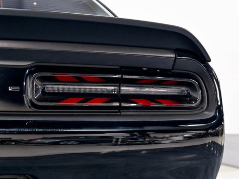 Used 2023 Dodge Challenger SRT Hellcat RWD image 53