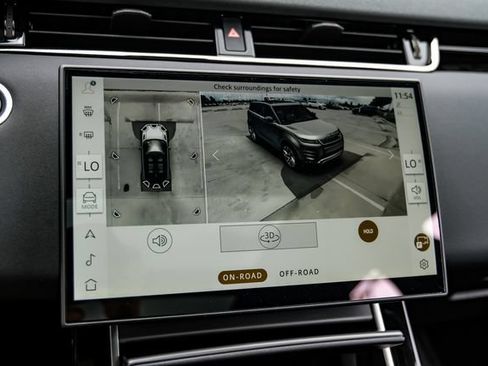 New 2026 Land Rover Range Rover Evoque S AWD/4WD image 28