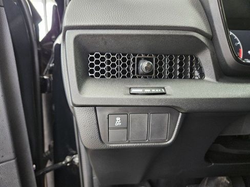Used 2025 Honda CR-V EX image 29