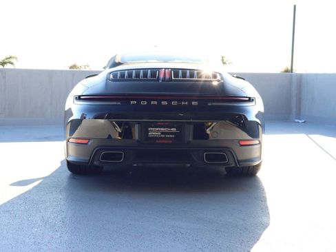 Certified 2025 Porsche 911 Carrera image 11